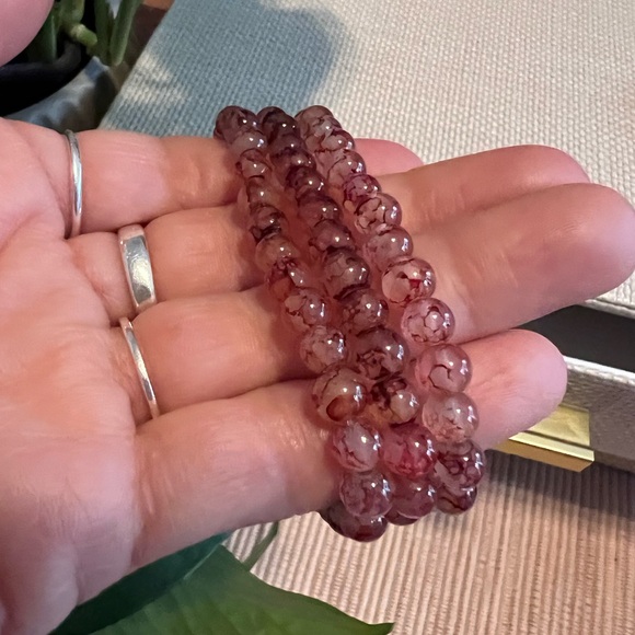 Set of 3 handmade stretch bracelets w/strawberry crystal like glass beads & bag! - Picture 5 of 6